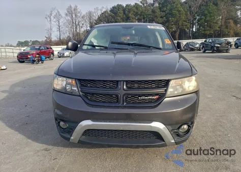 2016 Dodge Journey Crossroad z USA, uszkodzony, nr VIN 3C4PDCGB5GT209503
